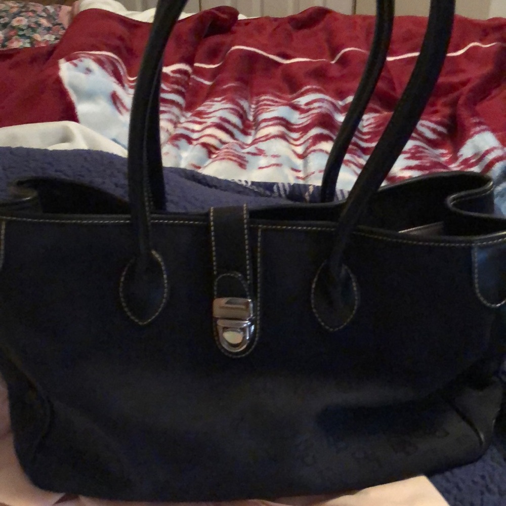 Dooney and Bourke Black hand bag